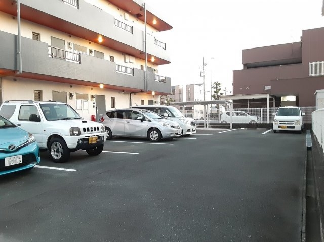 11/18 駐車場