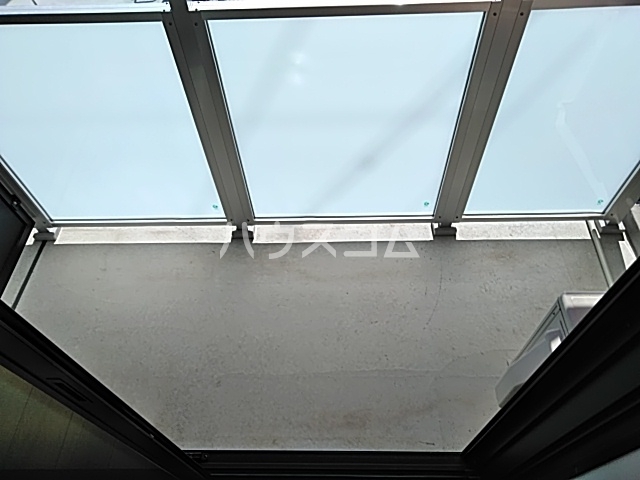 16/23 バルコニー