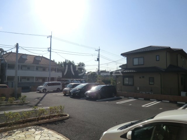 21/29 駐車場