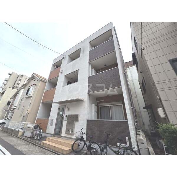 2/6 エントランス