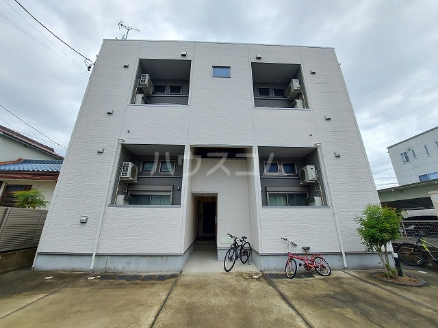 2/24 外観