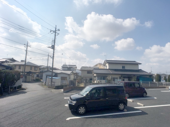 5/13 駐車場