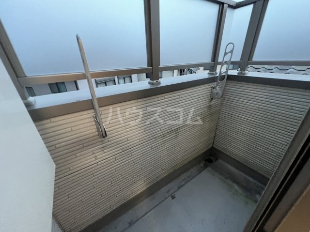 20/30 バルコニー