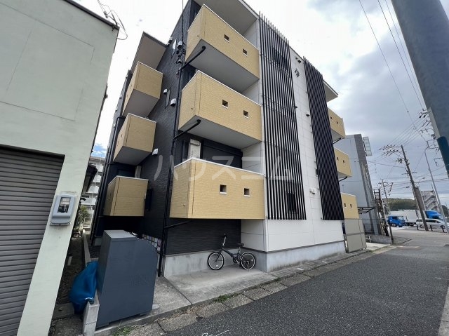 2/30 外観