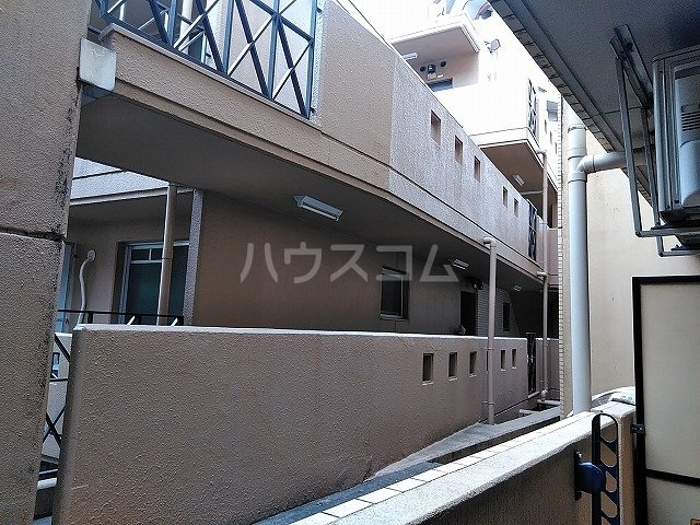 18/29 バルコニー