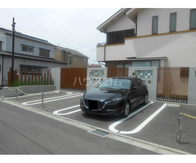 15/25 駐車場