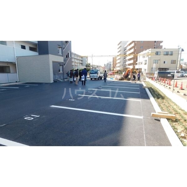 16/22 駐車場