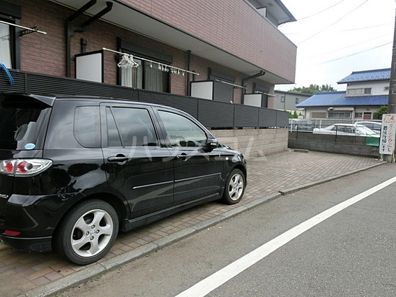 14/23 駐車場