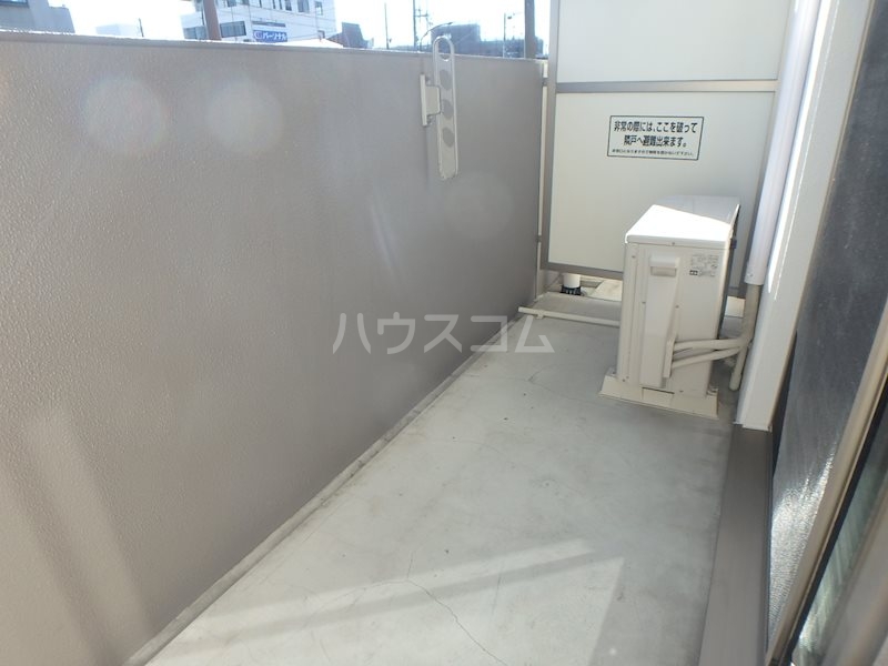 13/21 バルコニー