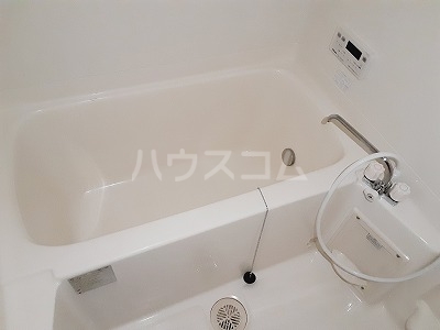 16/30 浴室
