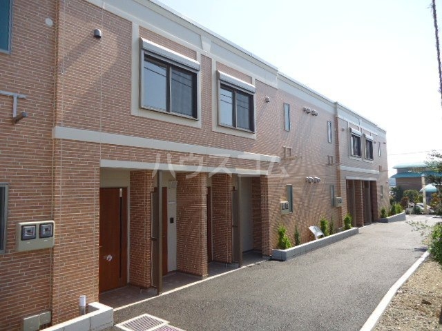 21/26 エントランス