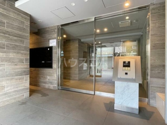 16/24 エントランス