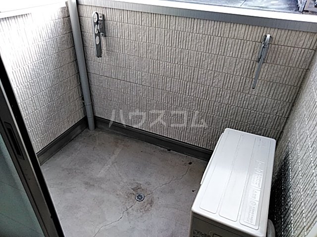 16/25 バルコニー