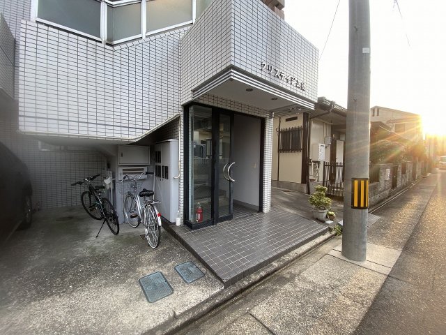 2/10 エントランス