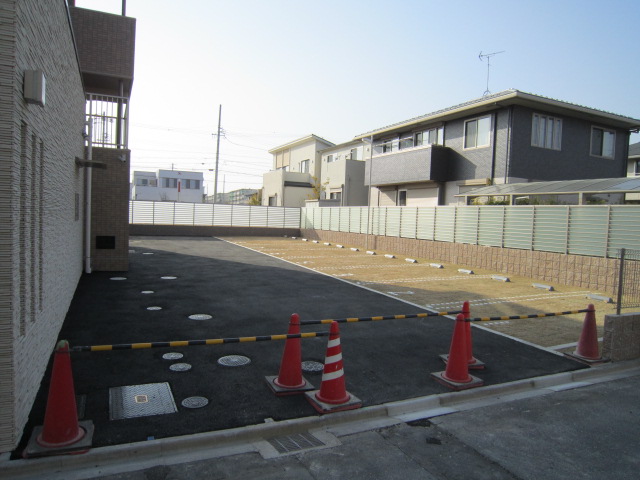22/30 駐車場
