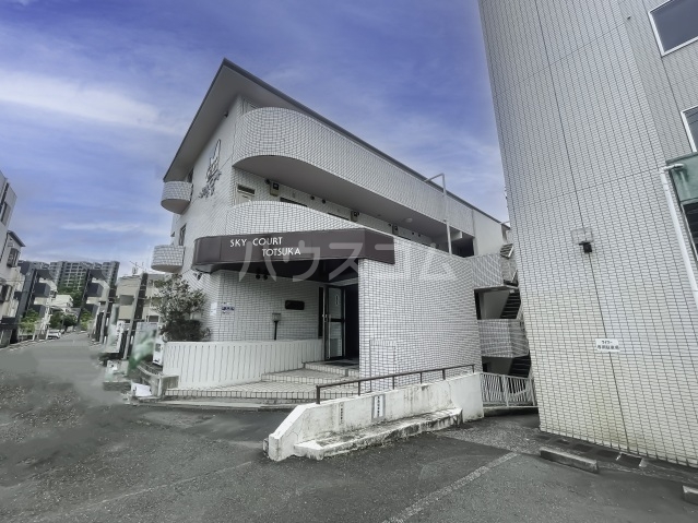 21/25 エントランス