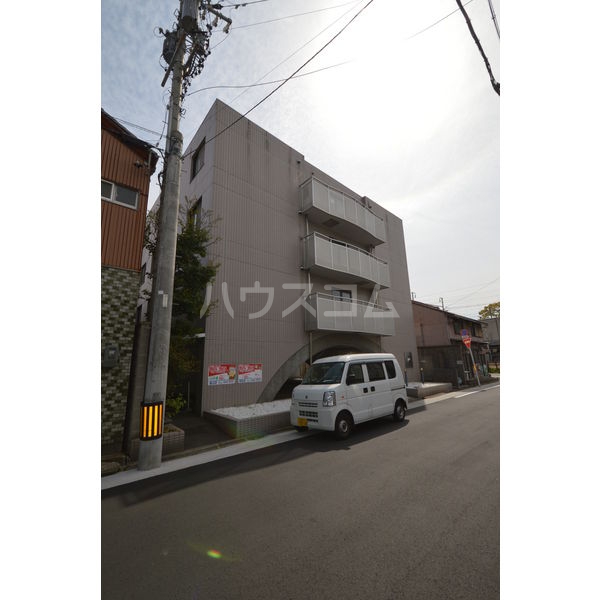 15/21 エントランス