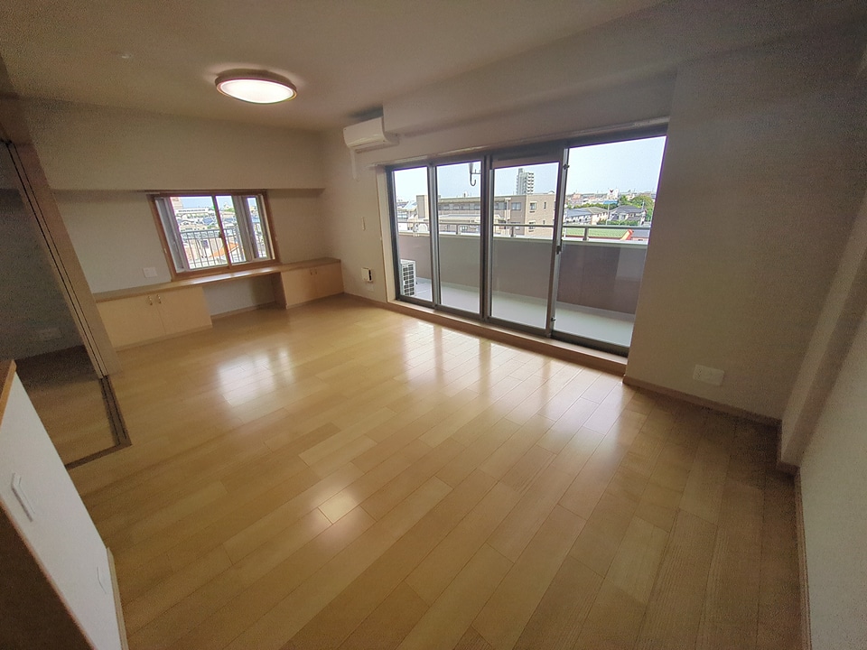 5/30 リビング/ダイニング