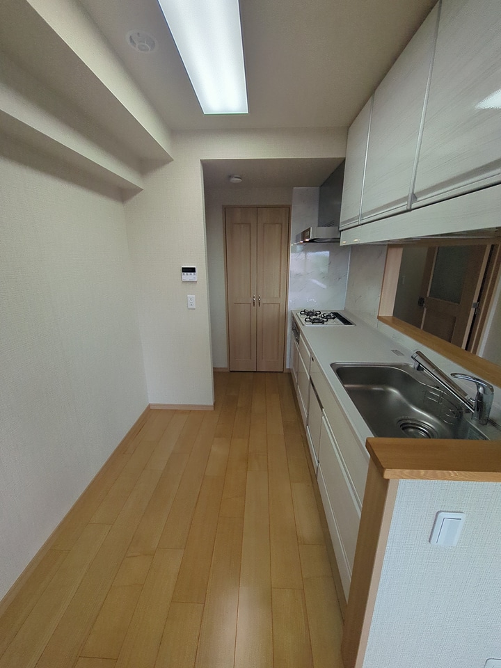 15/30 キッチン