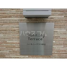 14/19 エントランス