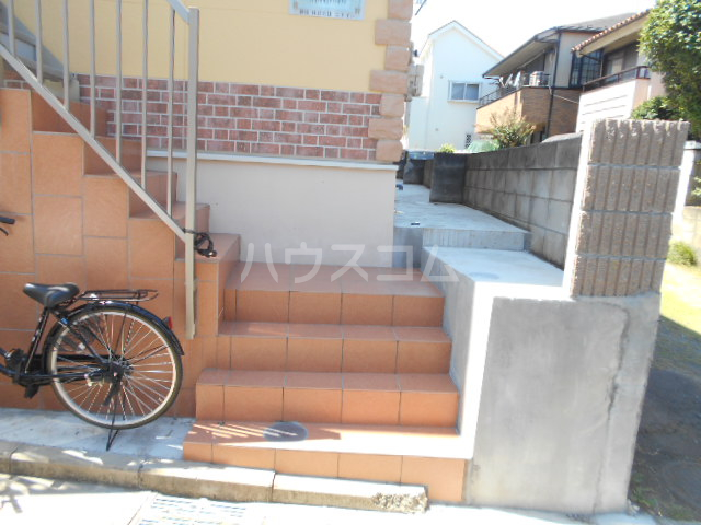 3/5 エントランス