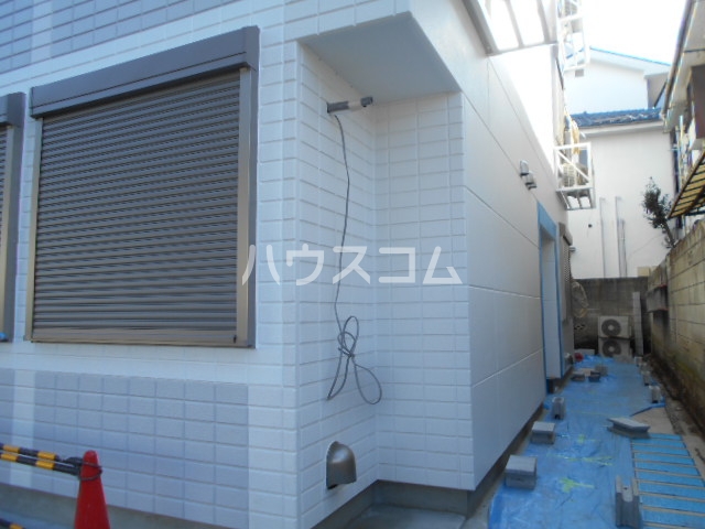 20/23 エントランス