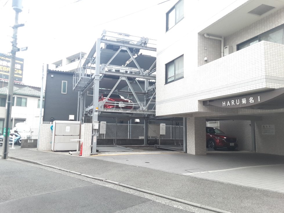 3/5 駐車場