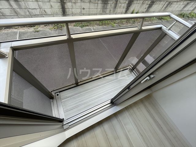 20/30 バルコニー