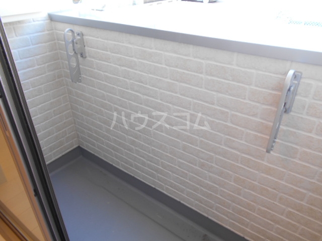 18/26 バルコニー