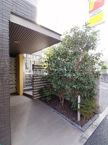 2/11 エントランス