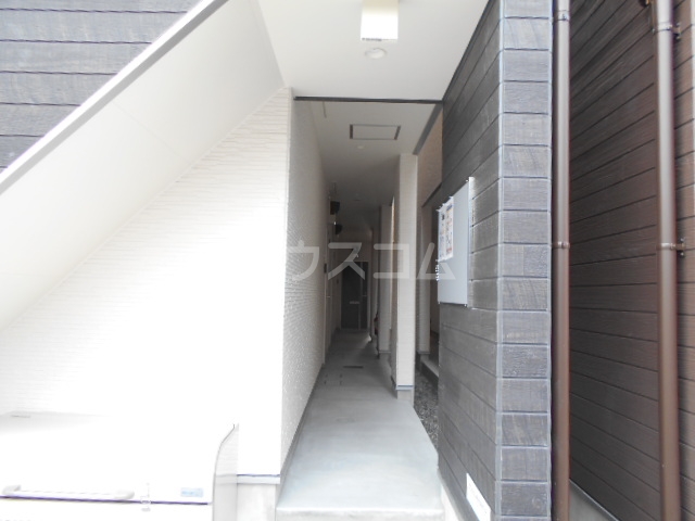 2/5 エントランス