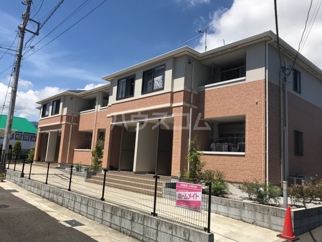 21/25 エントランス