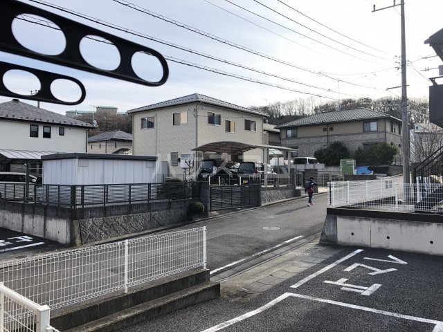 22/30 駐車場