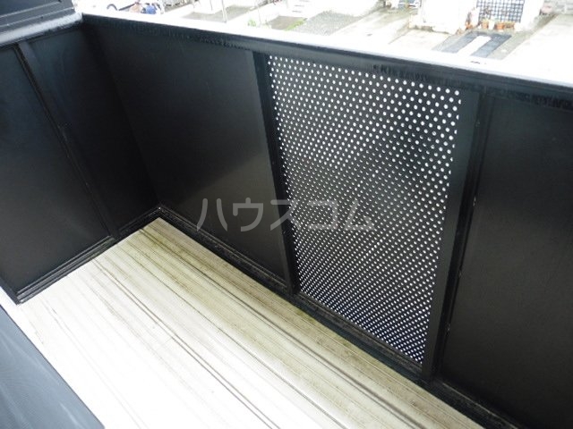 17/26 バルコニー