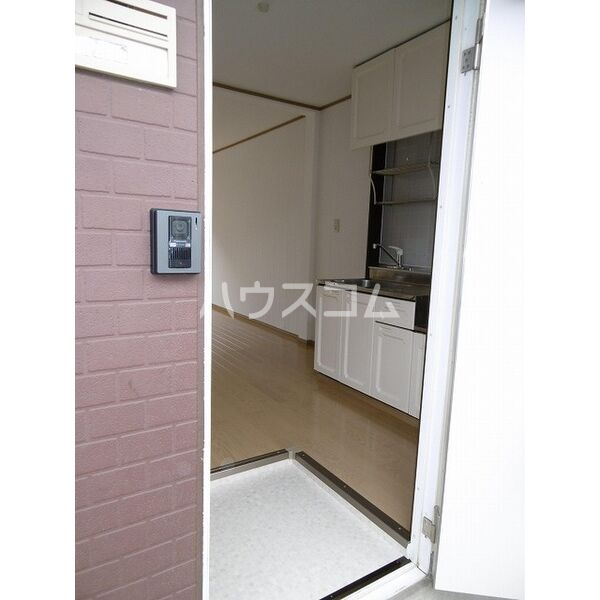 2/3 エントランス