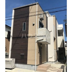 14/20 エントランス