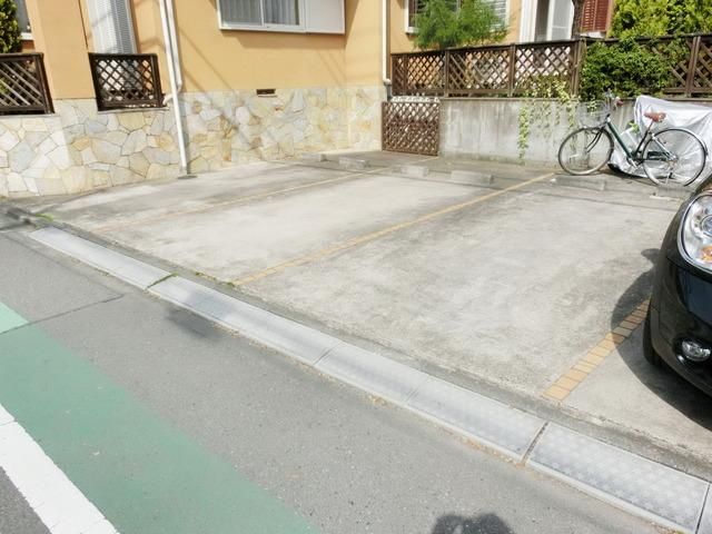 19/29 駐車場