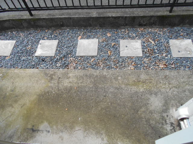 16/28 バルコニー