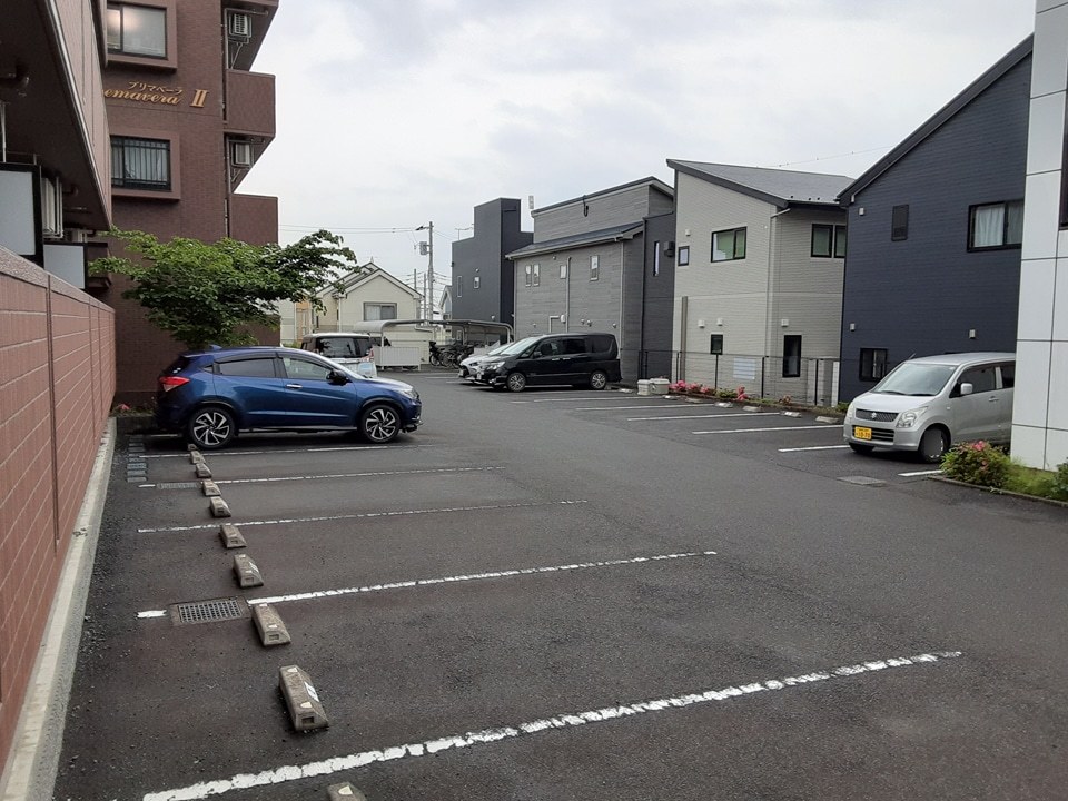 21/30 駐車場