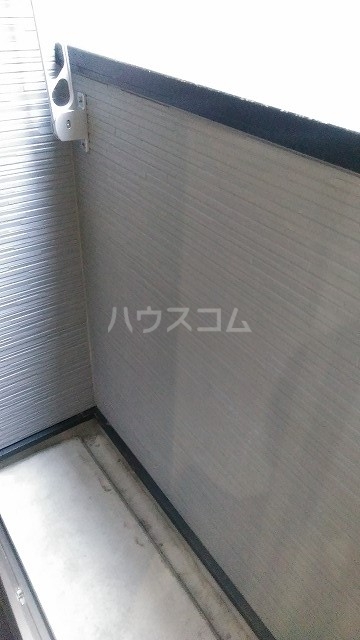 16/27 バルコニー