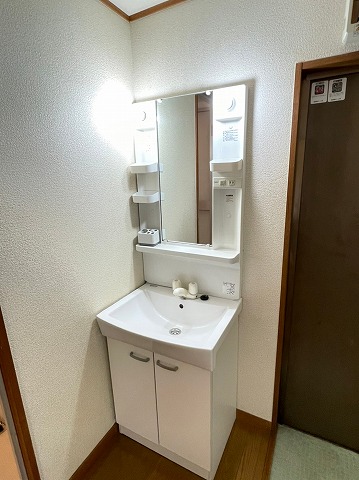 17/30 洗面