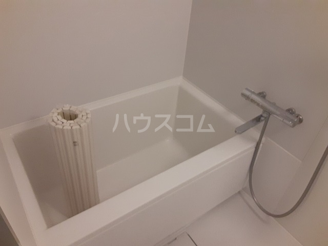 17/30 浴室