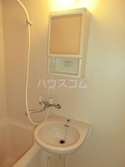 13/30 洗面