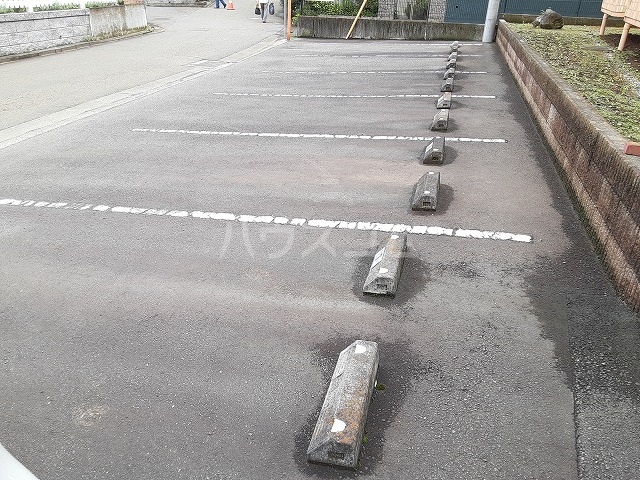 21/30 駐車場