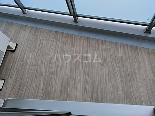 14/21 バルコニー