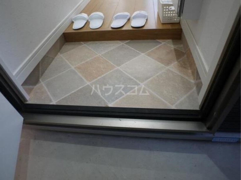 6/16 玄関