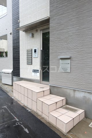 17/23 エントランス