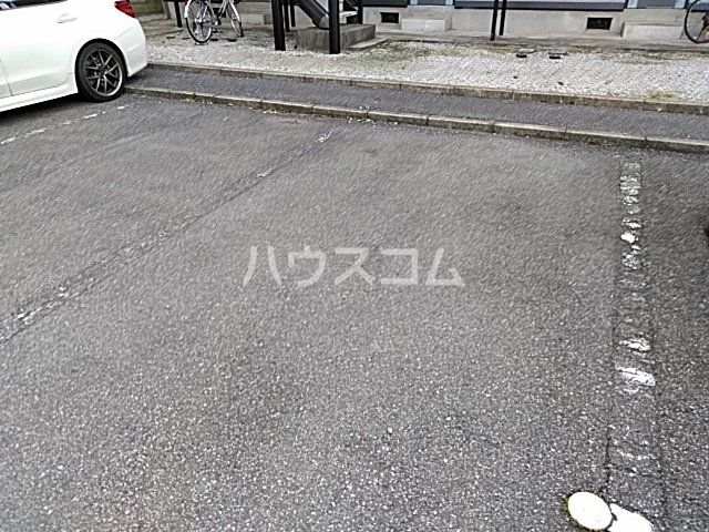 20/22 駐車場