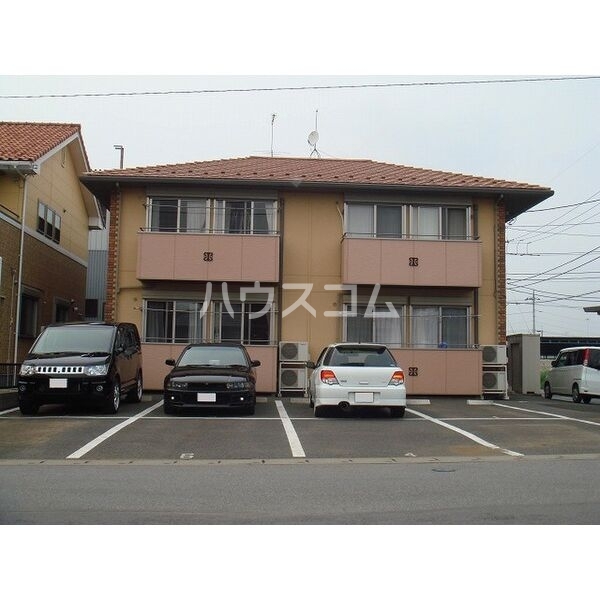 16/22 駐車場