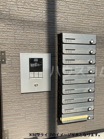 14/18 エントランス